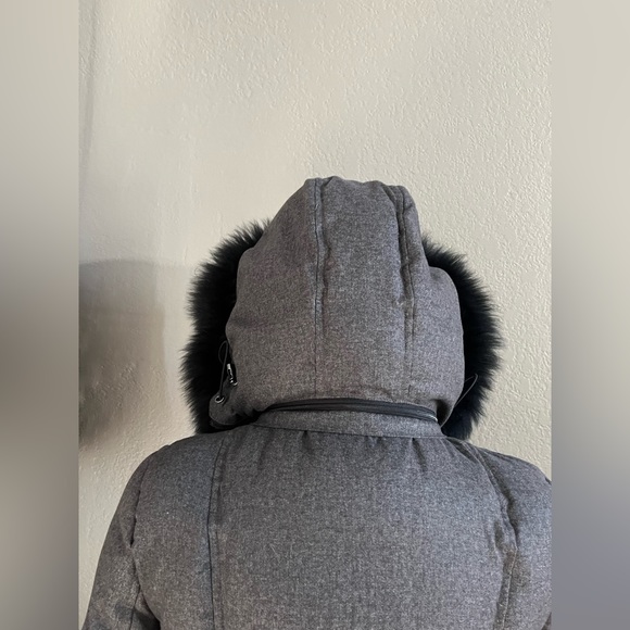 Soia & Kyo Soraya Hooded Down Puffer Coat - Picture 10 of 14